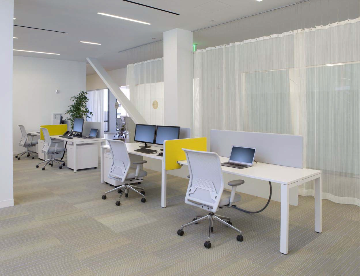 办公椅|现代真皮中班椅|办公安博网页版|安博anbo（中国）安博网页版|ID Mesh 大班椅/职员椅